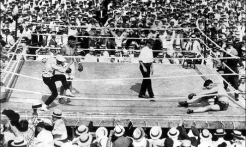 Pecord in the ring with Dempsey and Willard