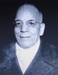 Frank "Fay" Young, The Chicago Defender