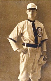 Gus Hetling, Frick's replacement at third