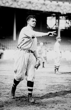 Jeff Tesreau 1-2 with a 3.13 ERA in 23 innings for the Giants